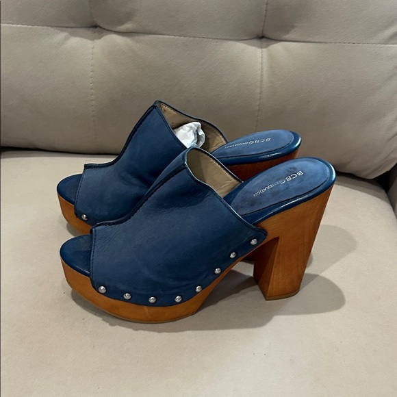 BCBGeneration Navy Leather Mules with Wooden Heel - Picture 10 of 10